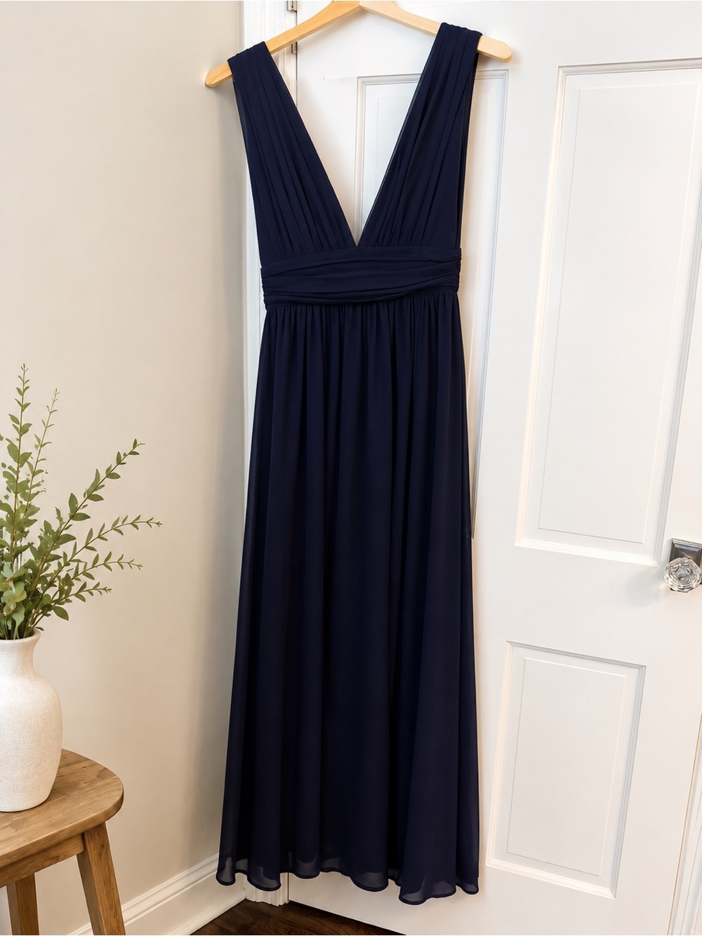 Elegant Deep Navy V-Neck Maxi Dress